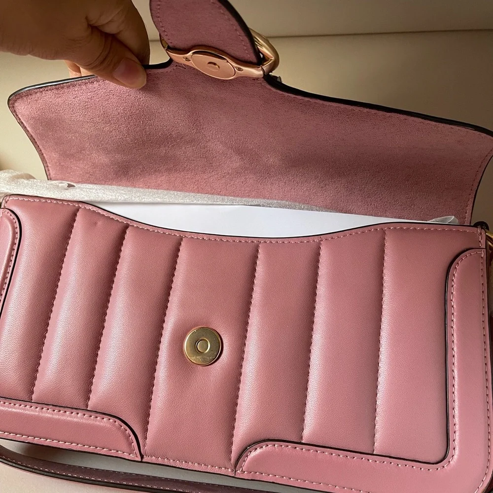 Coach Bag - Picture 4 of 9